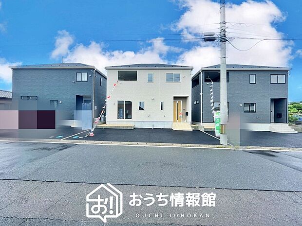 現地写真(街並み)
全3邸
駐車4台可能