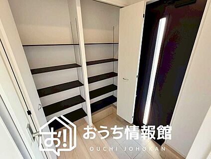 現地写真（玄関）