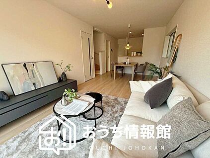 現地写真（リビング）