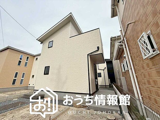 【現地写真(外観)【3号地】】健康被害に配慮したもっとも安全性の高い建材を採用し、シックハウス対策をしております。