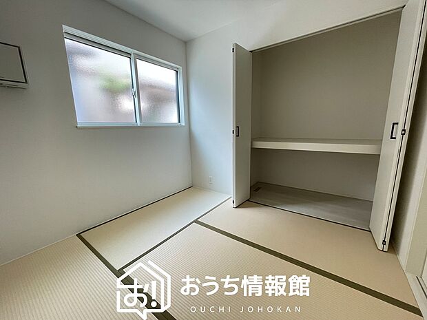 【現地写真(和室)】大壁仕様の新和室。くつろぎの空間です。