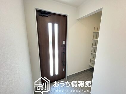 現地写真(玄関)