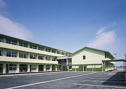 海津市立石津小学校 1500ｍ(徒歩19分)