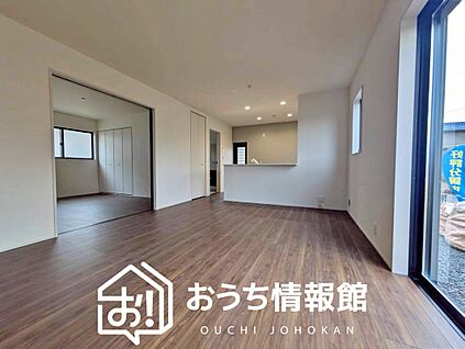 現地写真（リビング）