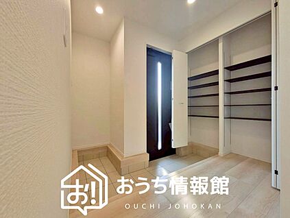 現地写真(玄関)