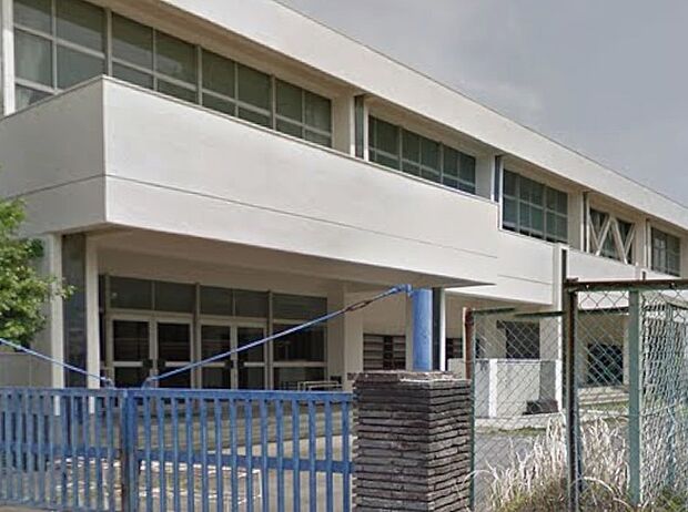 扶桑町立扶桑中学校(約1,600m)