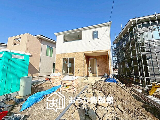 【現地写真（街並み）】住宅性能表示制度で４分野６項目で最高等級取得で安心できます。