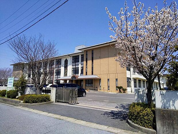 彦根中学校（約1,600m）