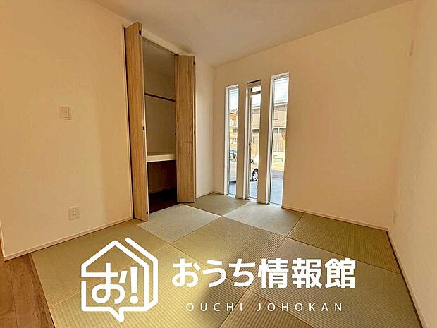 【現地写真（和室）】大壁仕様の新和室。くつろぎの空間です。