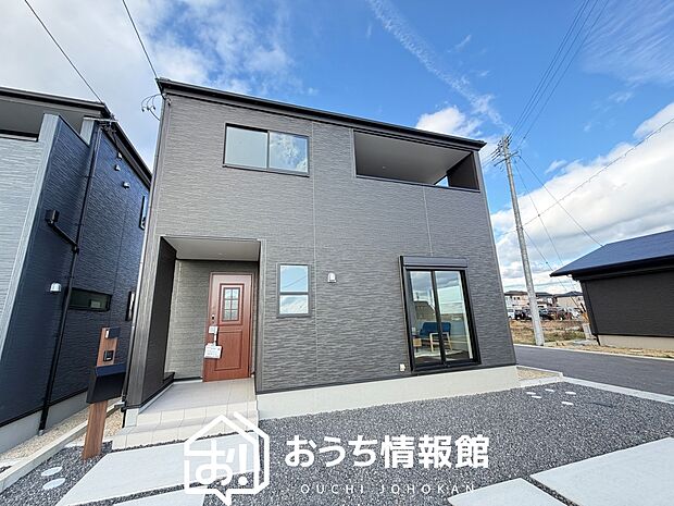 【現地写真（外観）【２号地】】健康被害に配慮したもっとも安全性の高い建材を採用し、シックハウス対策をしております。