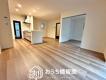 現地写真（リビング）