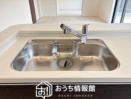 浄水器内臓型ハンドシャワー付シンク
