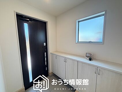 現地写真（玄関）