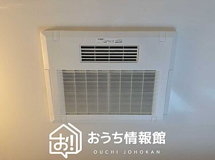 浴室暖房換気乾燥機
