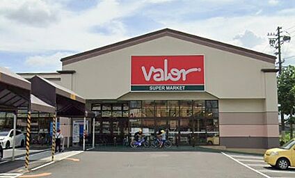 バロー島店 1400ｍ(徒歩18分)