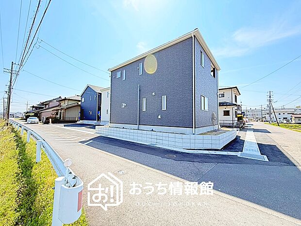 【現地写真（街並み）】耐震等級最高「３」取得で基準の１.５倍の性能・耐震強度で安心できます。