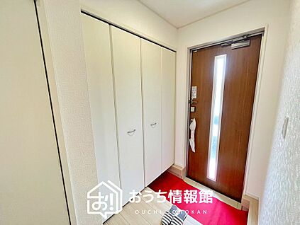 現地写真(玄関)