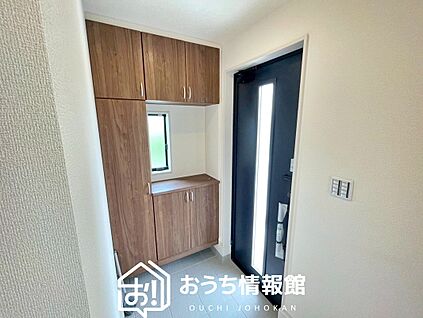 現地写真(玄関)
