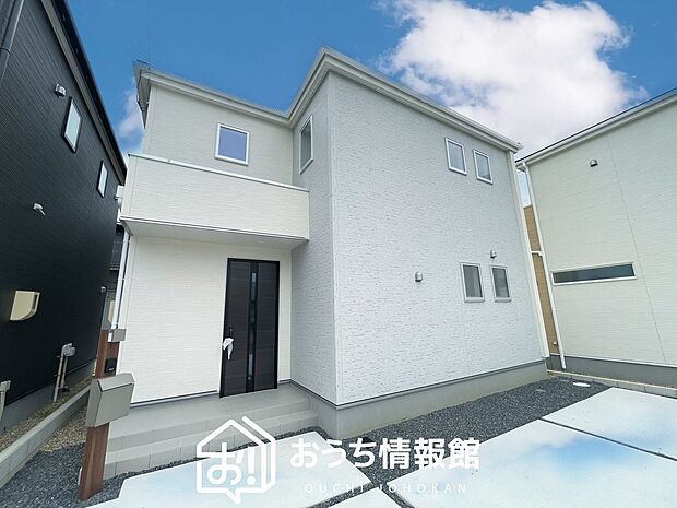 【現地写真(外観)【2号地】】健康被害に配慮したもっとも安全性の高い建材を採用し、シックハウス対策をしております。