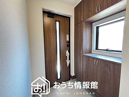 現地写真(玄関)