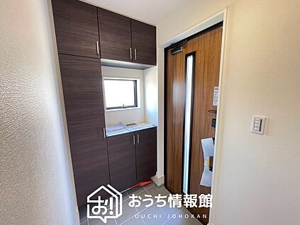 現地写真(玄関)