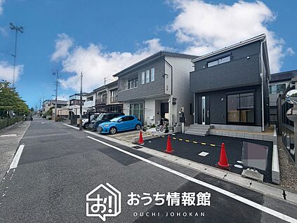 現地写真（前道含む外観）