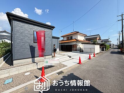 現地写真（前道含む外観）