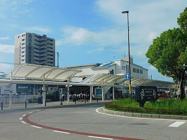 近鉄名古屋線「白子駅」(約1,800m)