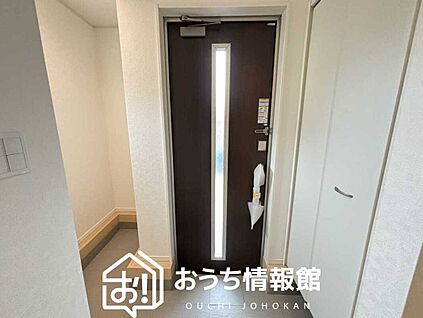 現地写真(玄関)