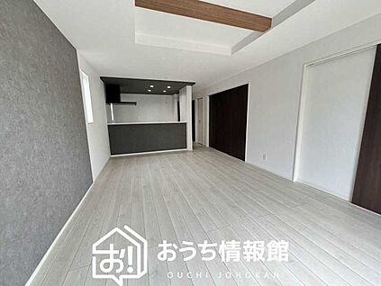 現地写真(リビング)