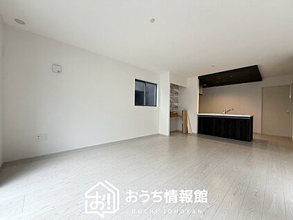 現地写真（リビング）