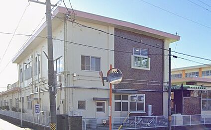 四日市市立富洲原こども園 300ｍ(徒歩4分)