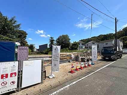 【外観：8月下旬撮影】