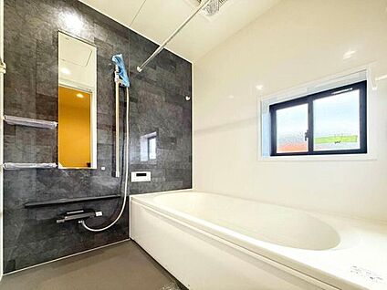 【施工例：Bath Room】
