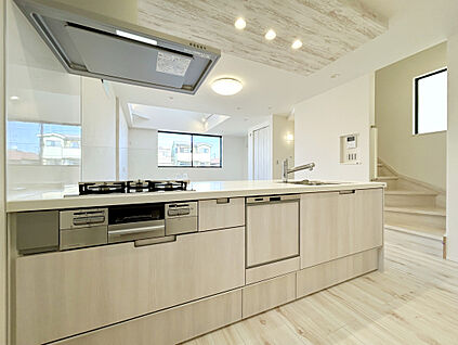 【建物プラン例：Kitchen】