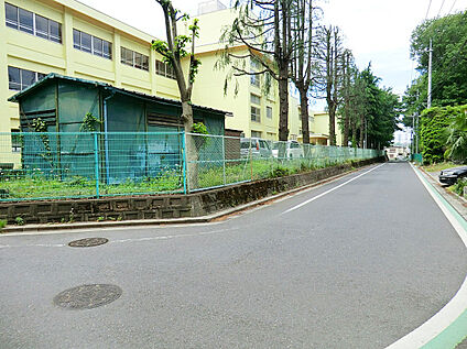 所沢市立若松小学校 720ｍ(徒歩9分)
