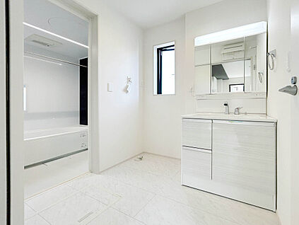 【施工例：Wash Room】
