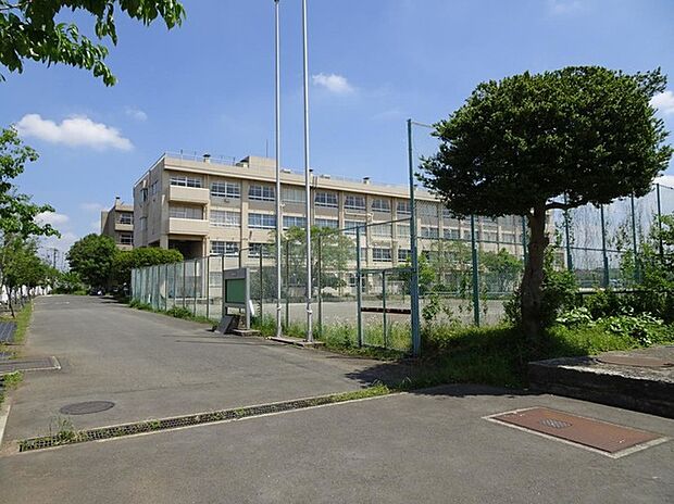 厚木市立睦合中学校