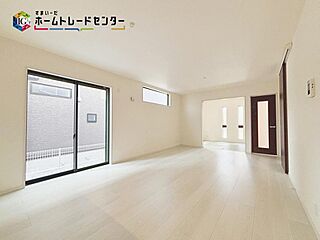 飯田グループホールディングス　リーブルガーデン　香芝市平野　全２棟 その他