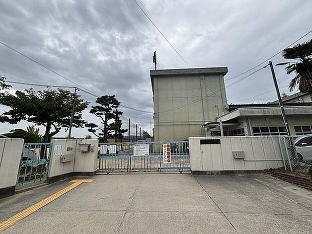 奈良市立伏見小学校（約1,170m）