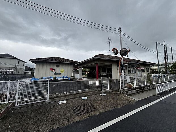 大和高田市立浮孔西小学校付属幼稚園（約568m）
