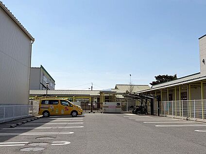 志都美こども園 751m (徒歩10分)
