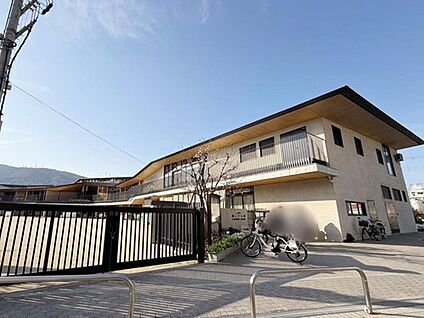 生駒市南こども園 407m( 徒歩6分)
