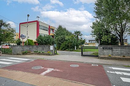 鴻巣市立鴻巣北小学校 400m