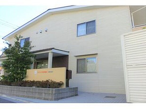 にじいろ保育園練馬高松(約509m)