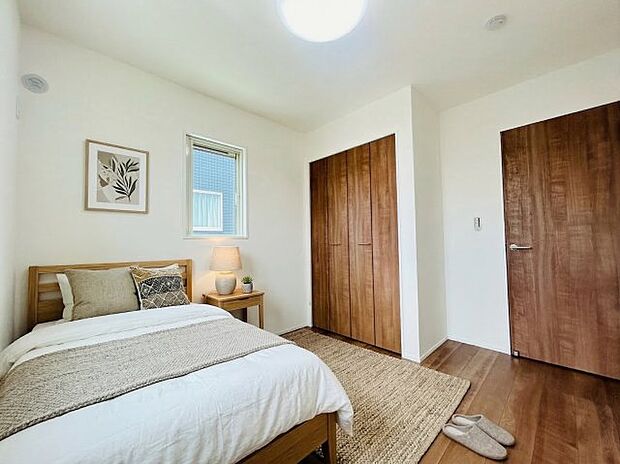 【洋室】【洋室】 自分だけの時間をゆっくりと過ごせる大切なプライベート空間となります。※画像はイメージです。 趣味に没頭したり、読書を楽しんだり、心穏やかなひとときを演出する最適な場所です。