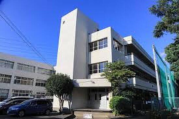 富士見市立水谷小学校（約720m）