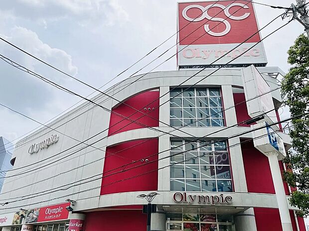 Olympic朝霞泉水店（約550m）