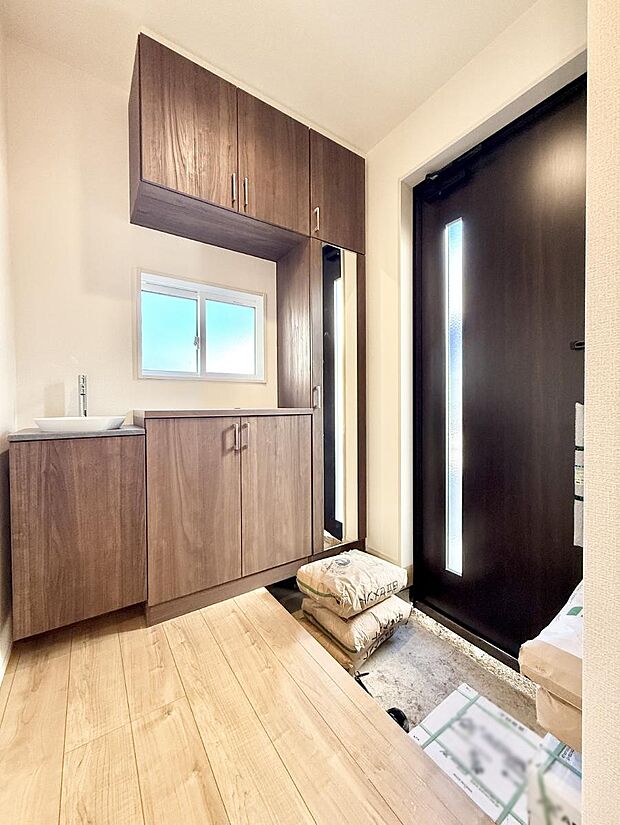 ■ ここから始まる一日、すっきり整った玄関