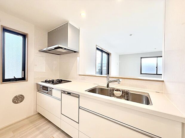 ■家族の絆を深める、温もりのあるキッチン